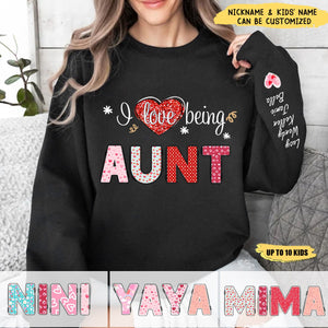 I Love Being Gigi Heart With Grandkids - Personalized Valentine Sweatshirt, Gift For Grandma
