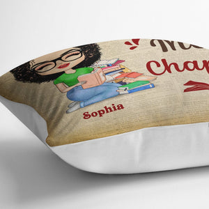 A Girl Who Loves Books Reading Vintage - Reading Gift - Personalized Custom Pillowcase