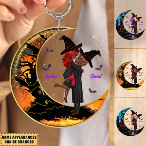 Personalized Keychain - Halloween Couple Kissing and Hugging