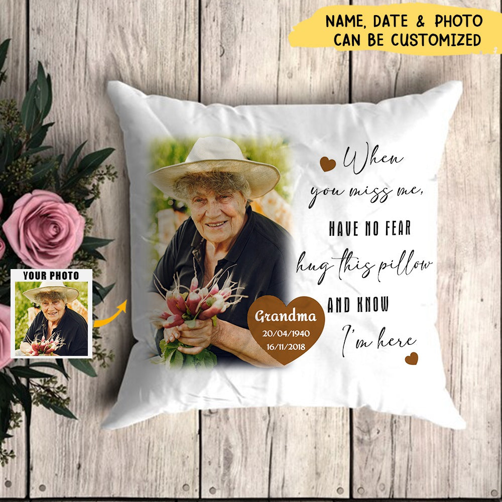 Hug This Pillow And Know I'm Here - Personalized  Pillow Case - Memorial Gift For Family