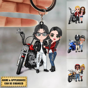 MOTORCYCLE COUPLE HUGGING, RIDING PARTNERS - PERSONALIZED KEYCHAIN FOR MOTORCYCLE LOVERS, BIKERS