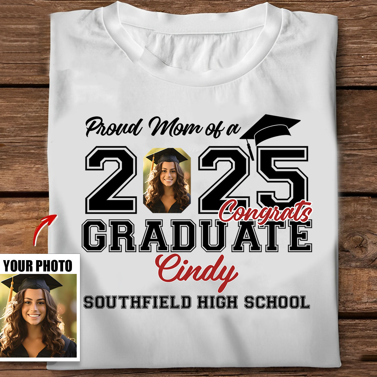 Personalized Proud Mom Dad - Family Of Senior Graduation Class Of 2025 T-Shirt