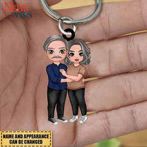 Doll Couple Hugging - Personalized Keychain - Anniversary Gift For Couple - Gift For Him - Gift For Her