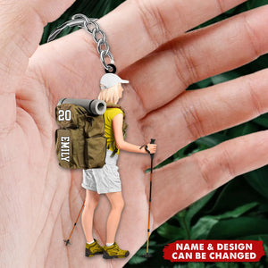 Personalized Hiking Girl Keychain - Gift For Hiking Lovers, Climbing Gifts